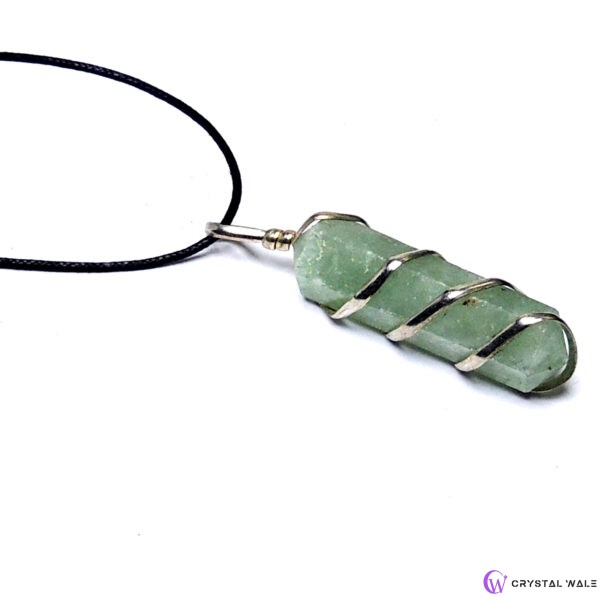 green-aventurine-double-point-pendant